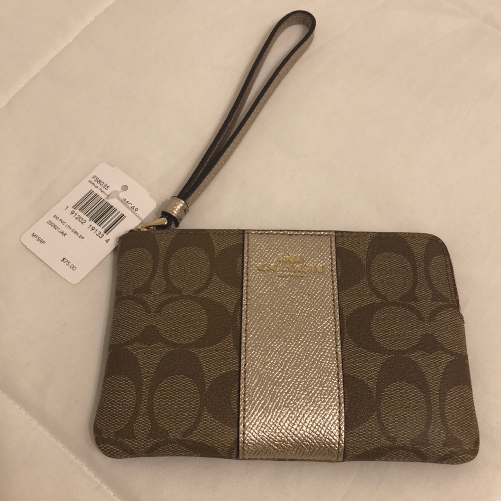 NWT Coach Wristlet